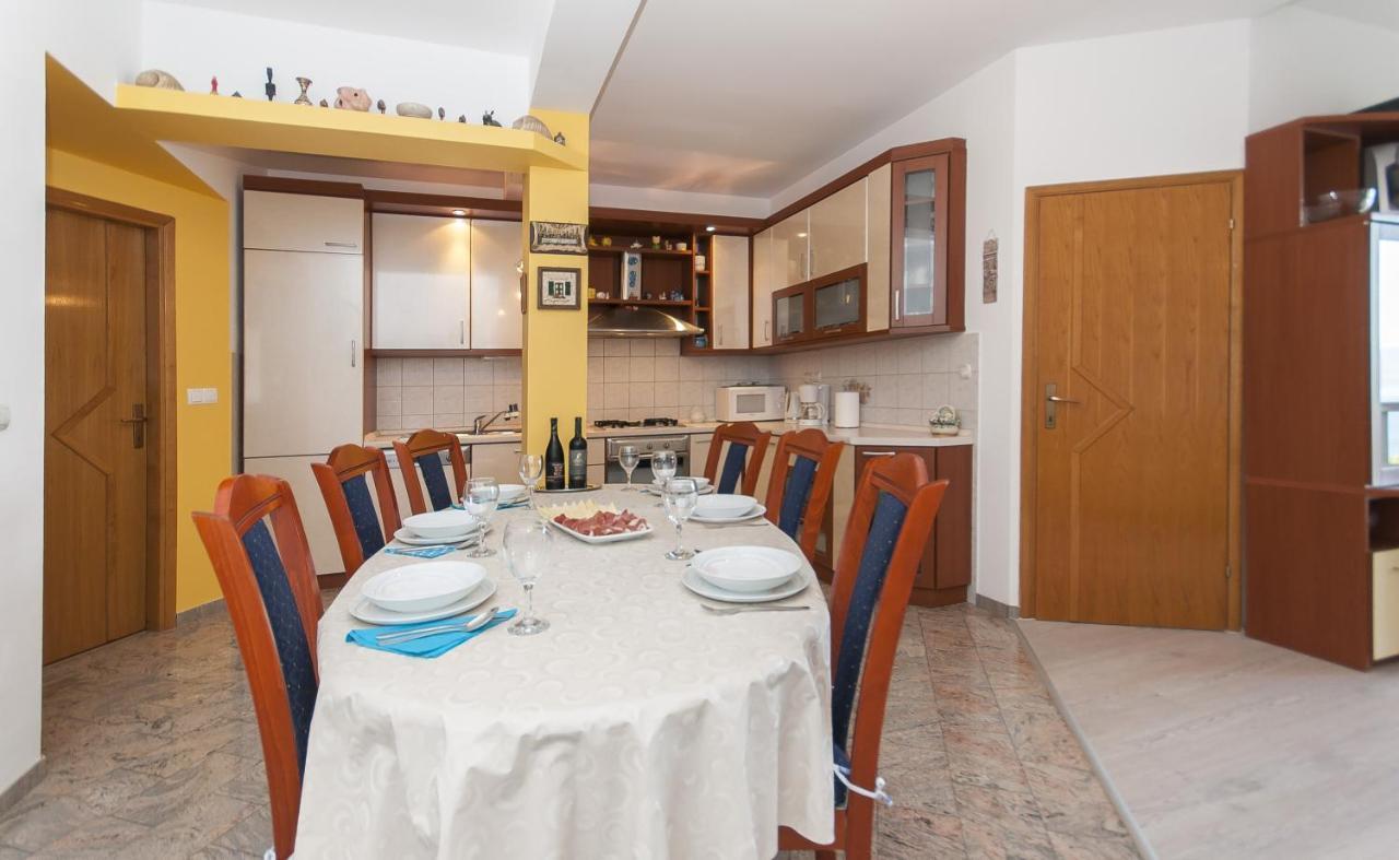 Apartment Brajki Omiš Εξωτερικό φωτογραφία