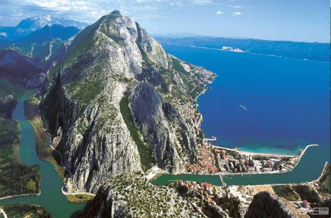 Apartment Brajki Omiš Εξωτερικό φωτογραφία